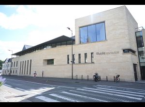 CARRE PLANTAGENET - ARCHAEOLOGY MUSEUM