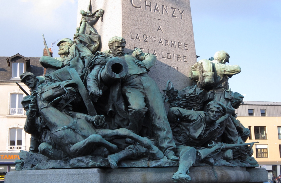 Statue de Chanzy